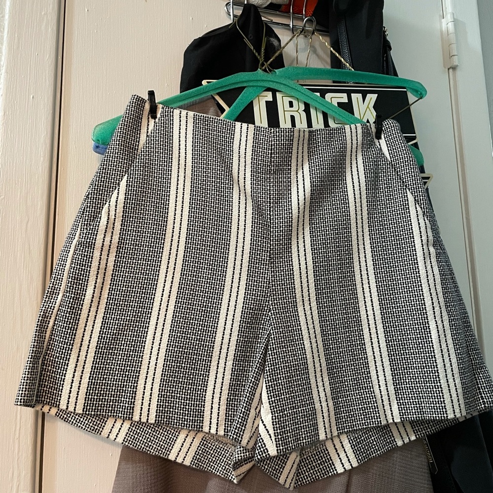 Ann Taylor striped shorts